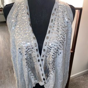 RARE Abercrombie & Fitch embellished sweater vest
